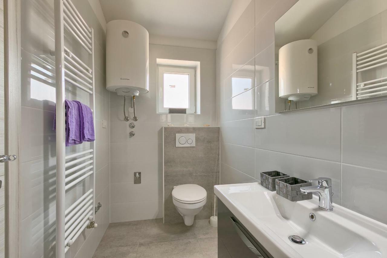 Holiday Home Nikol Пула Экстерьер фото