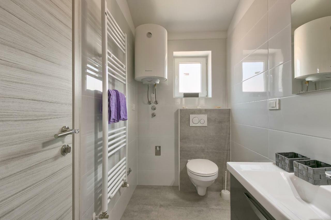 Holiday Home Nikol Пула Экстерьер фото
